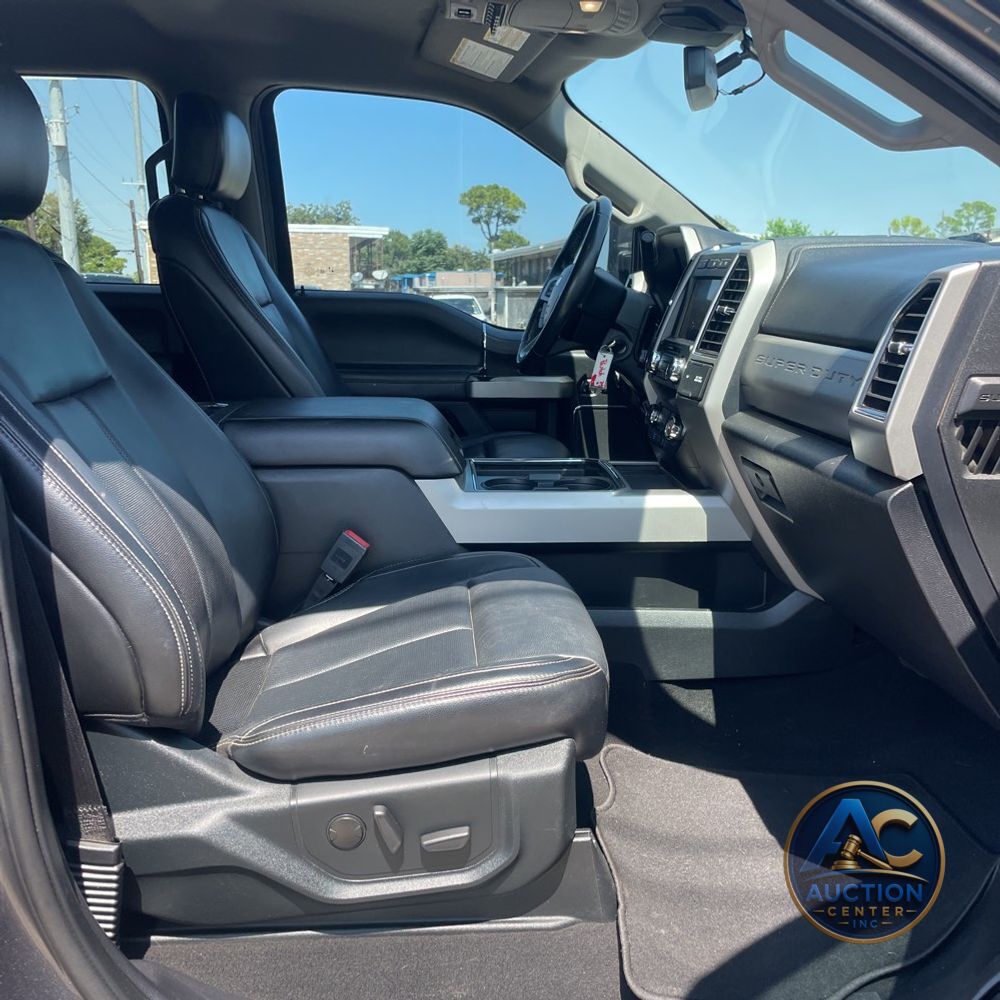 2020 Ford F-350 Super Duty Lariat