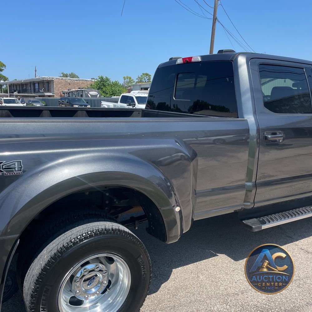2020 Ford F-350 Super Duty Lariat