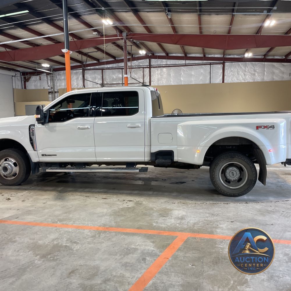 2024 Ford F-350 Super Duty Lariat