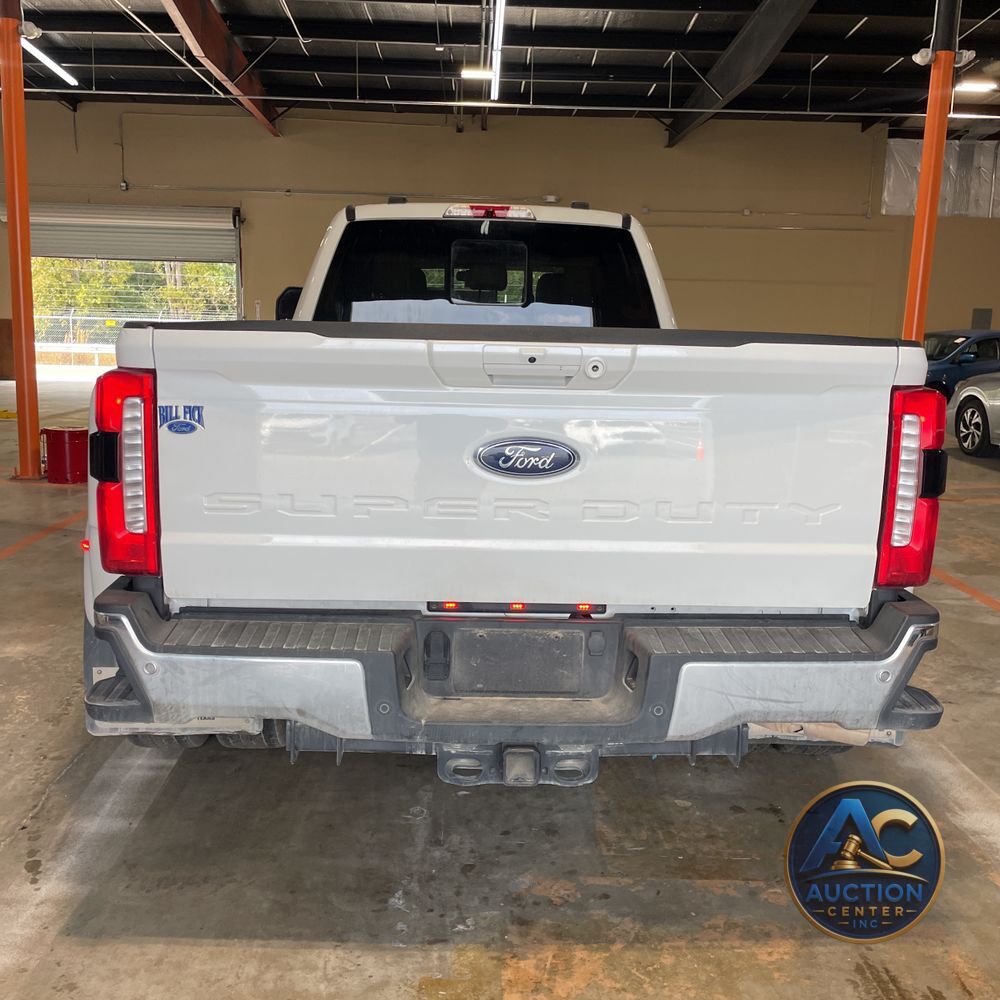 2024 Ford F-350 Super Duty Lariat