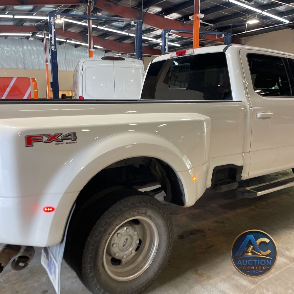 2024 Ford F-350 Super Duty Lariat