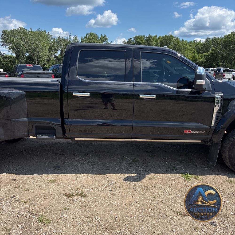 2024 Ford F450 S/D Platinum