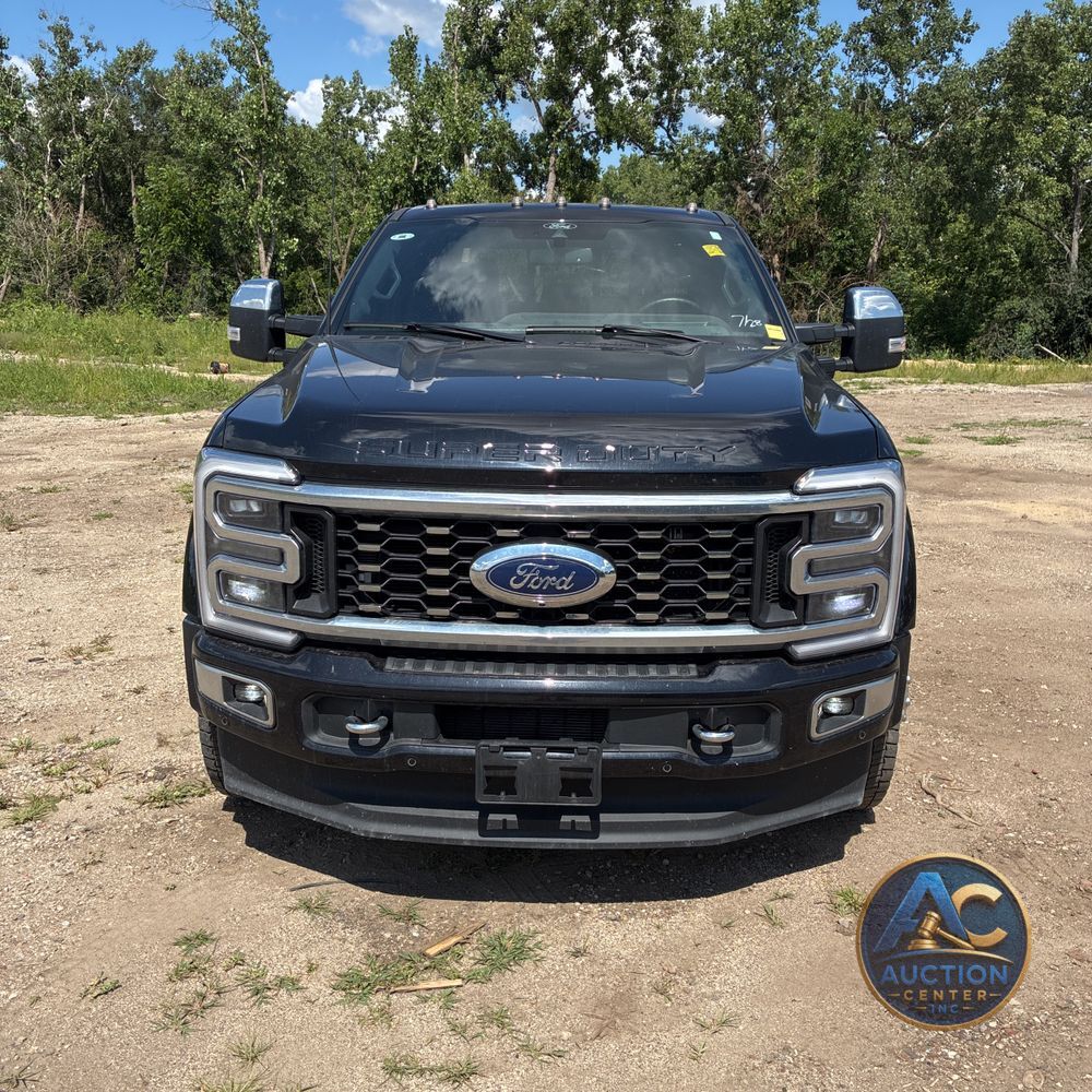 2024 Ford F450 S/D Platinum