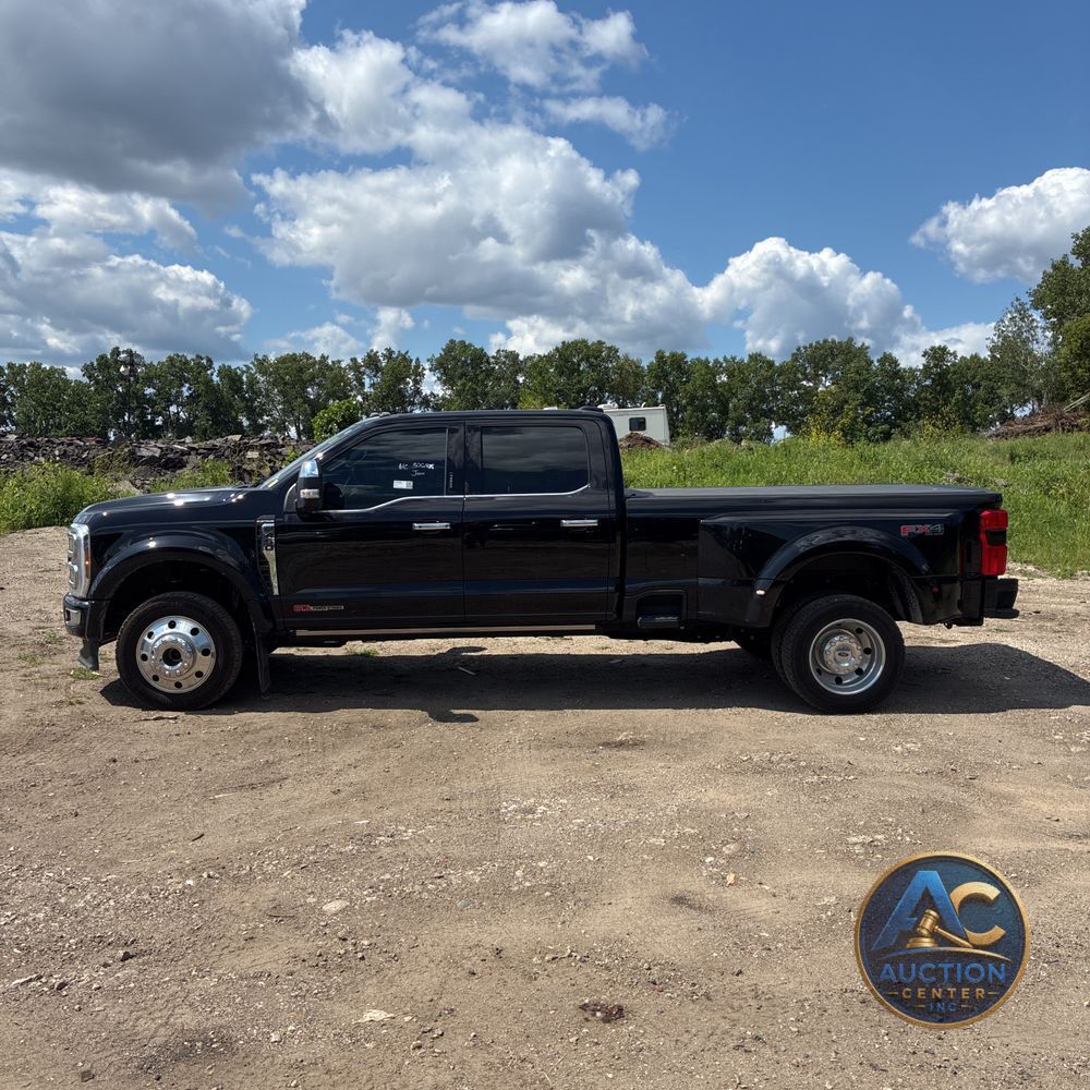 2024 Ford F450 S/D Platinum