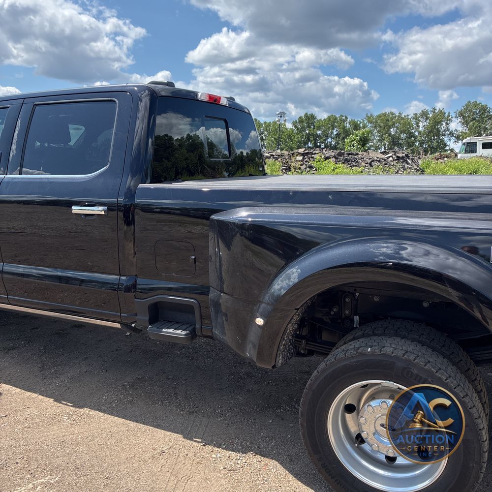 2024 Ford F450 S/D Platinum