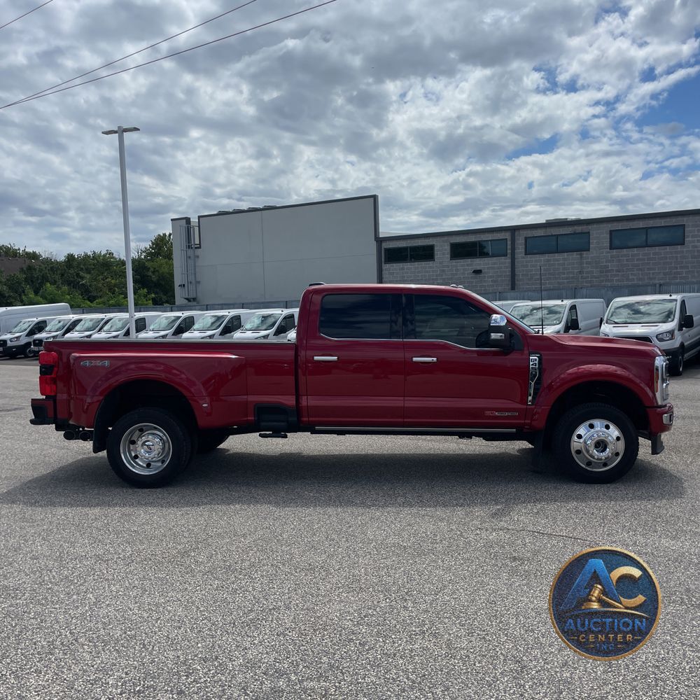 2024 Ford F-450 Super Duty Limited