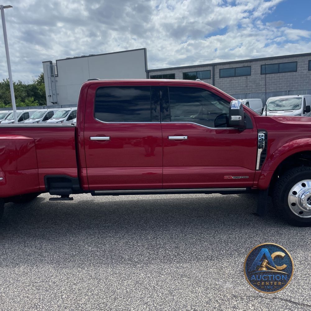2024 Ford F-450 Super Duty Limited