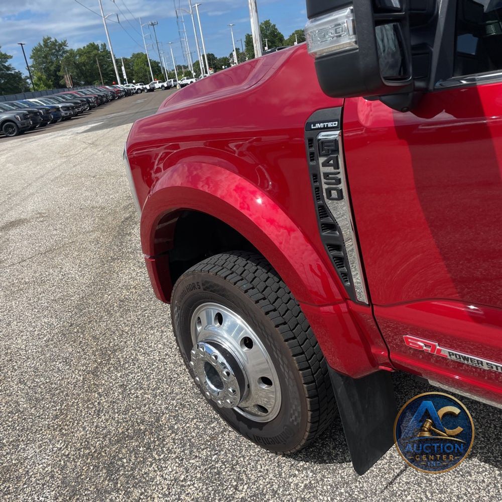 2024 Ford F-450 Super Duty Limited