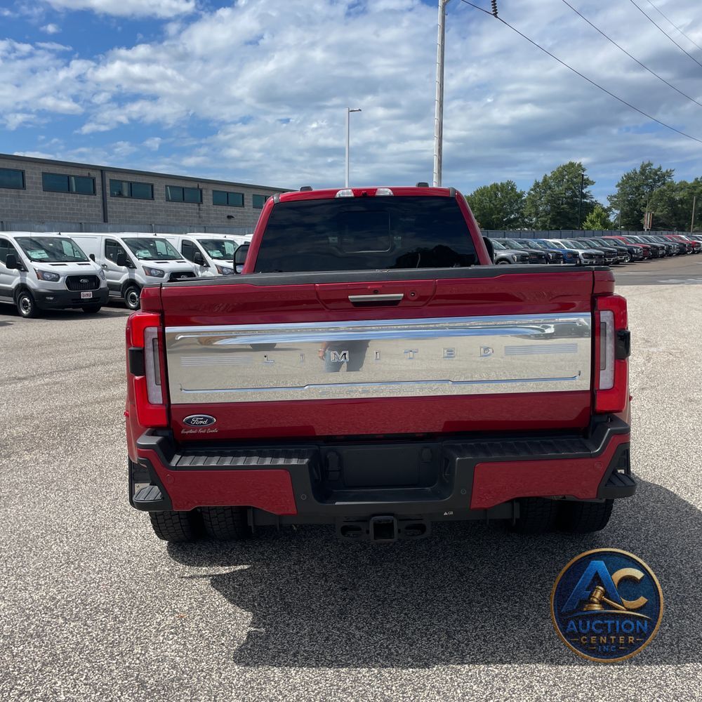 2024 Ford F-450 Super Duty Limited