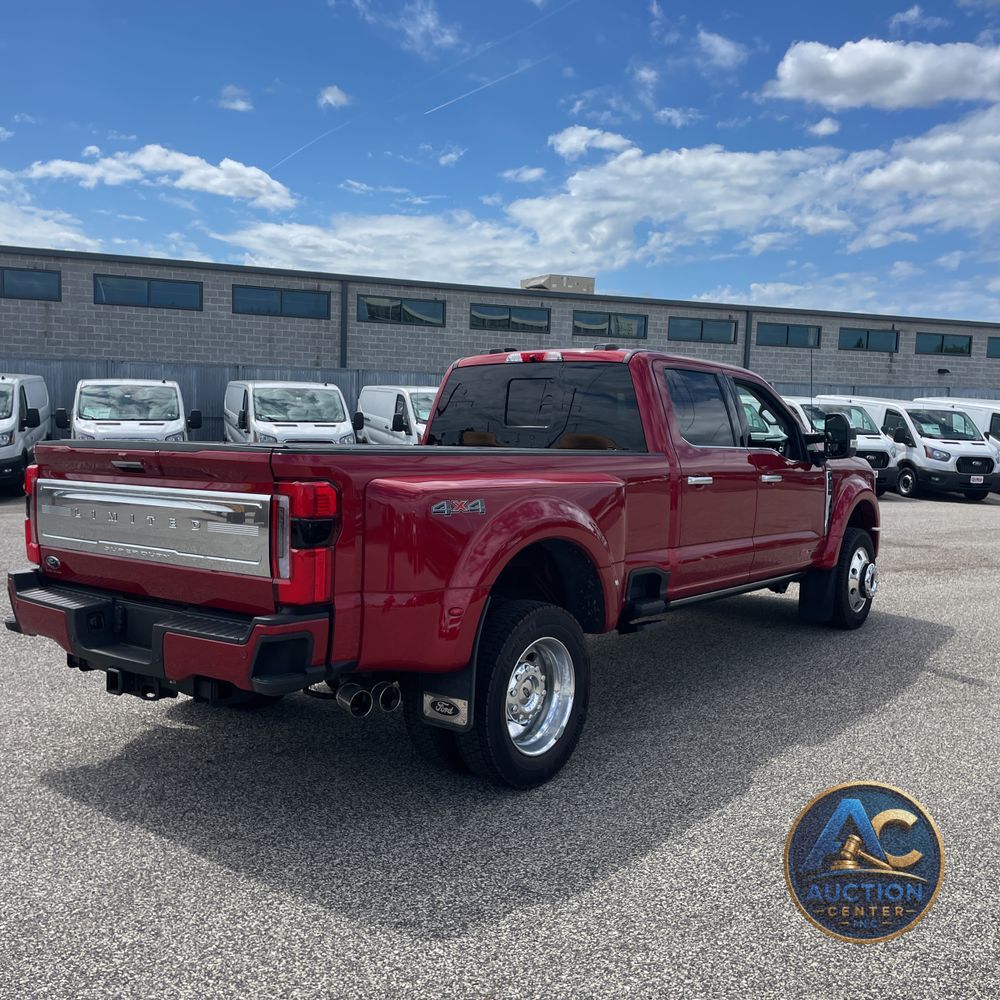 2024 Ford F-450 Super Duty Limited