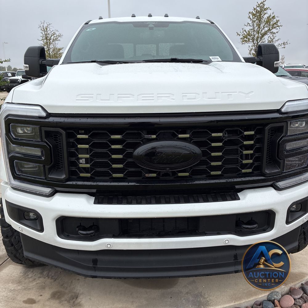 2025 Ford F450SD Platinum