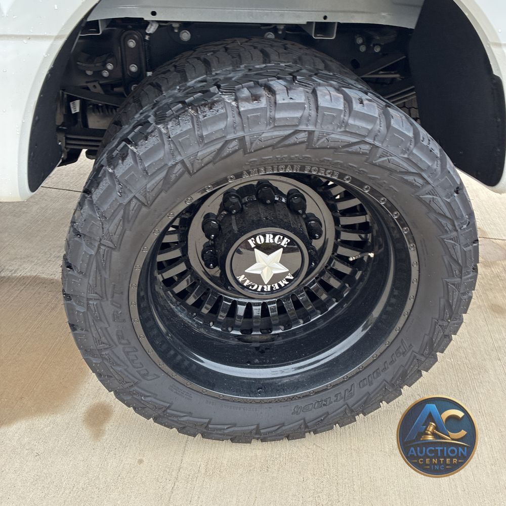 2025 Ford F450SD Platinum