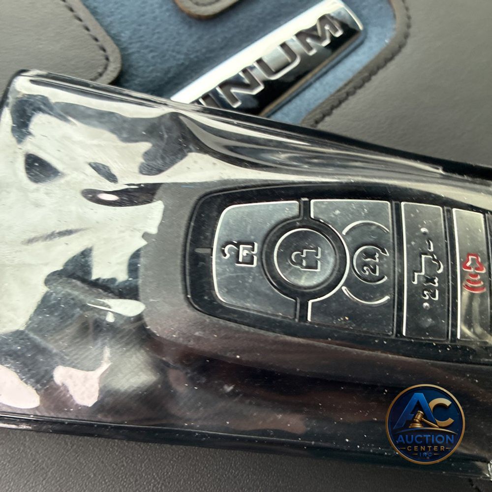 2025 Ford F450SD Platinum