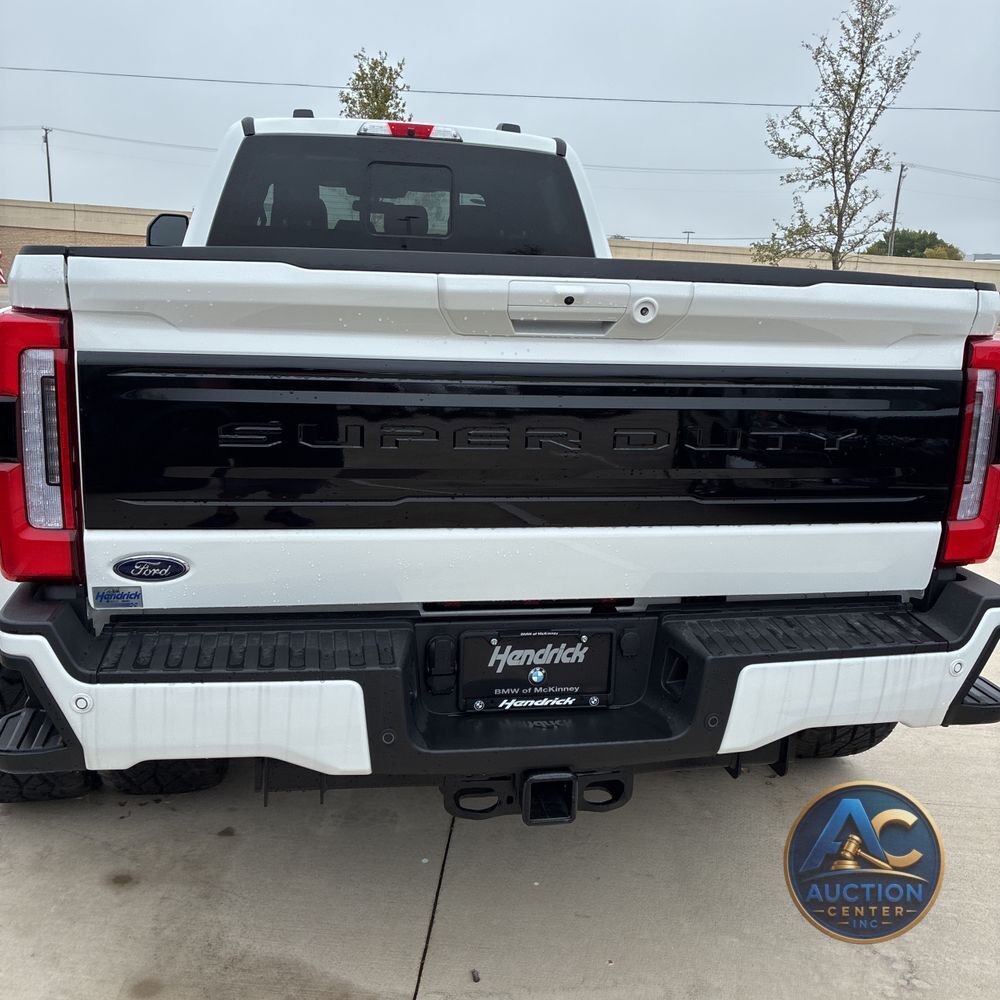 2025 Ford F450SD Platinum