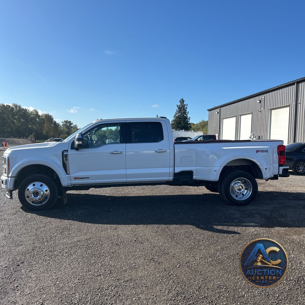 2024 Ford F450 S/D Limited