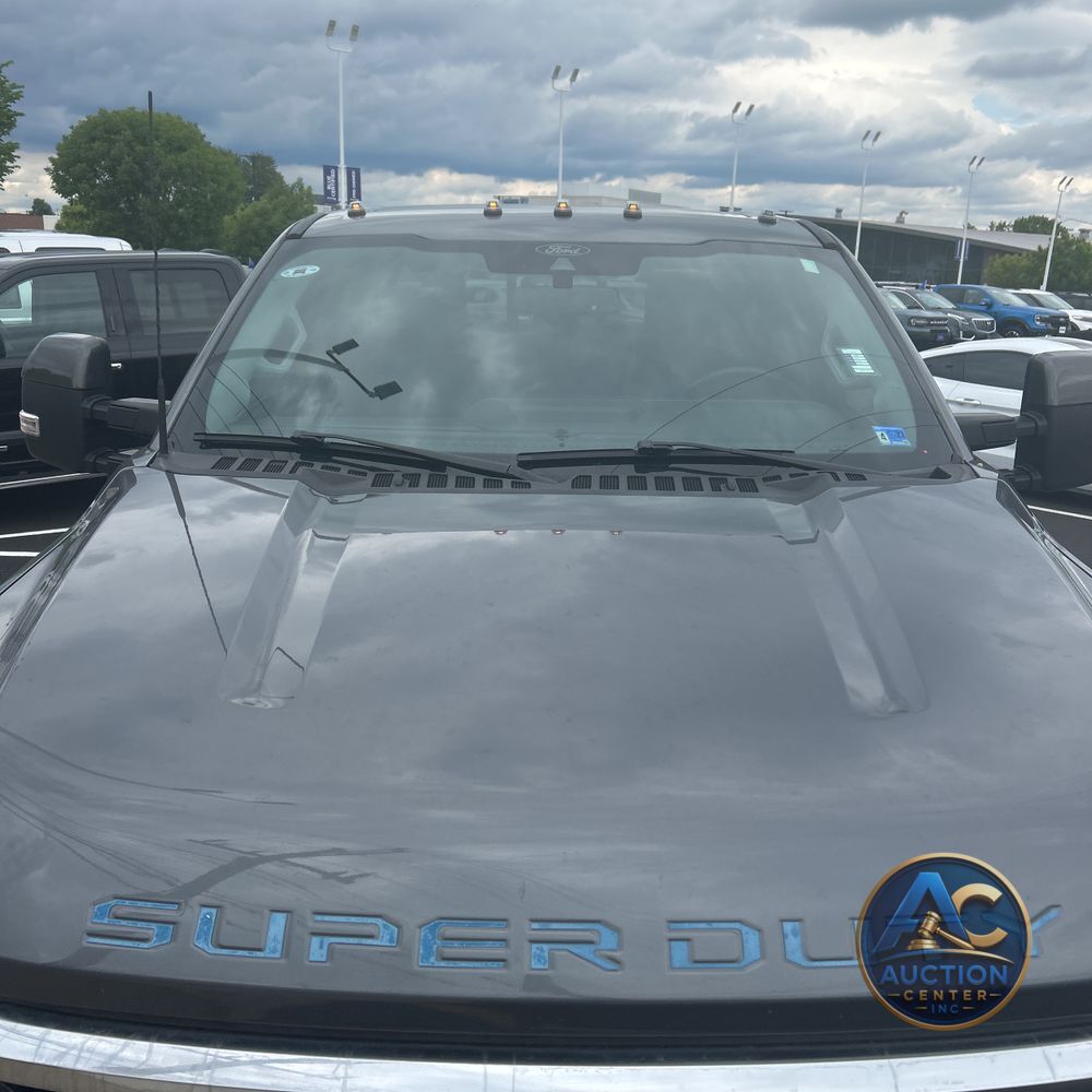 2024 Ford F-450 Super Duty Lariat