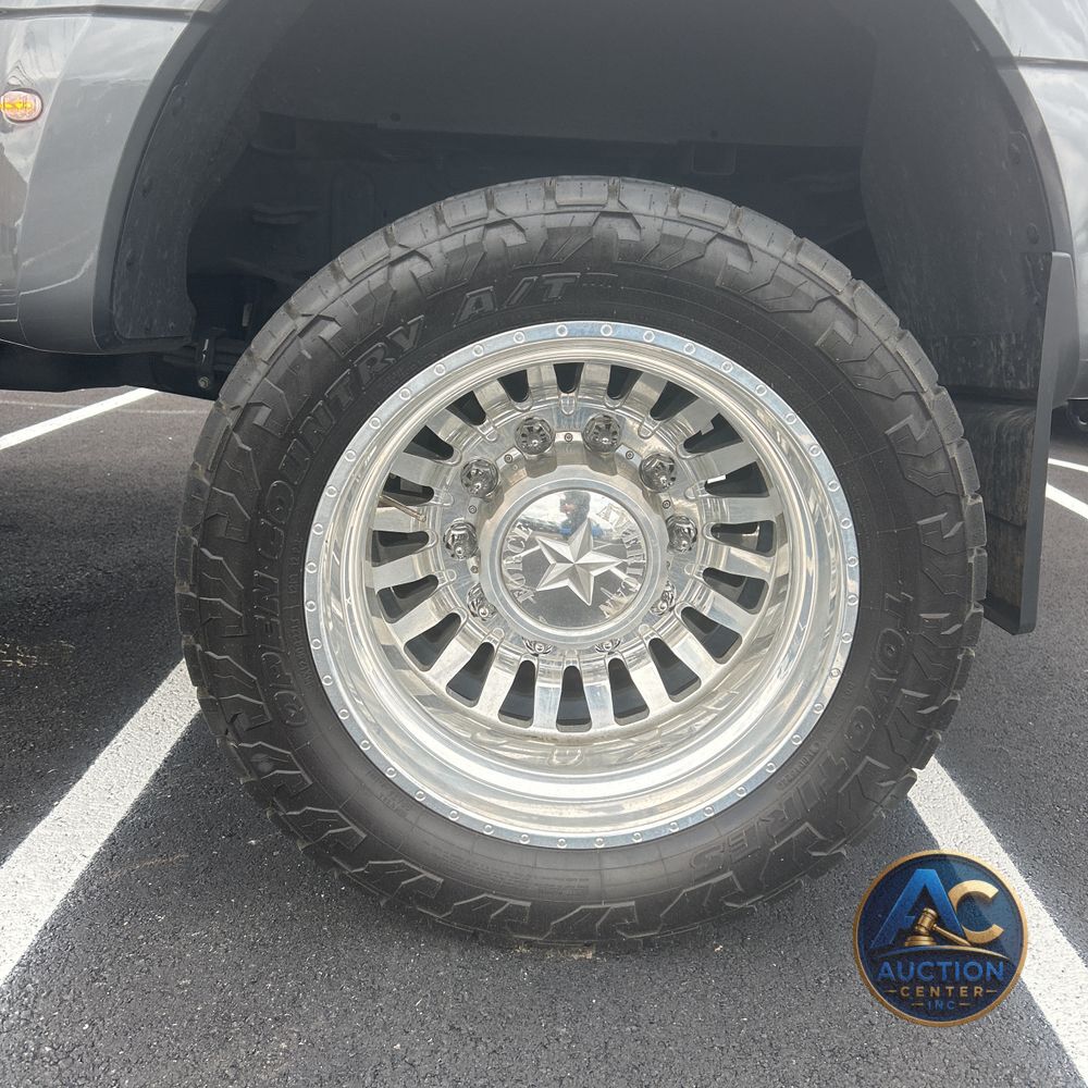 2024 Ford F-450 Super Duty Lariat