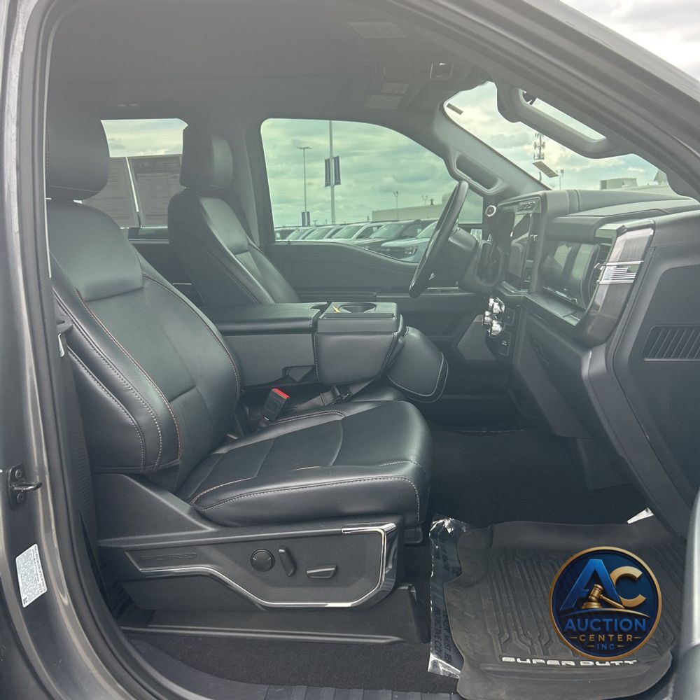 2024 Ford F-450 Super Duty Lariat