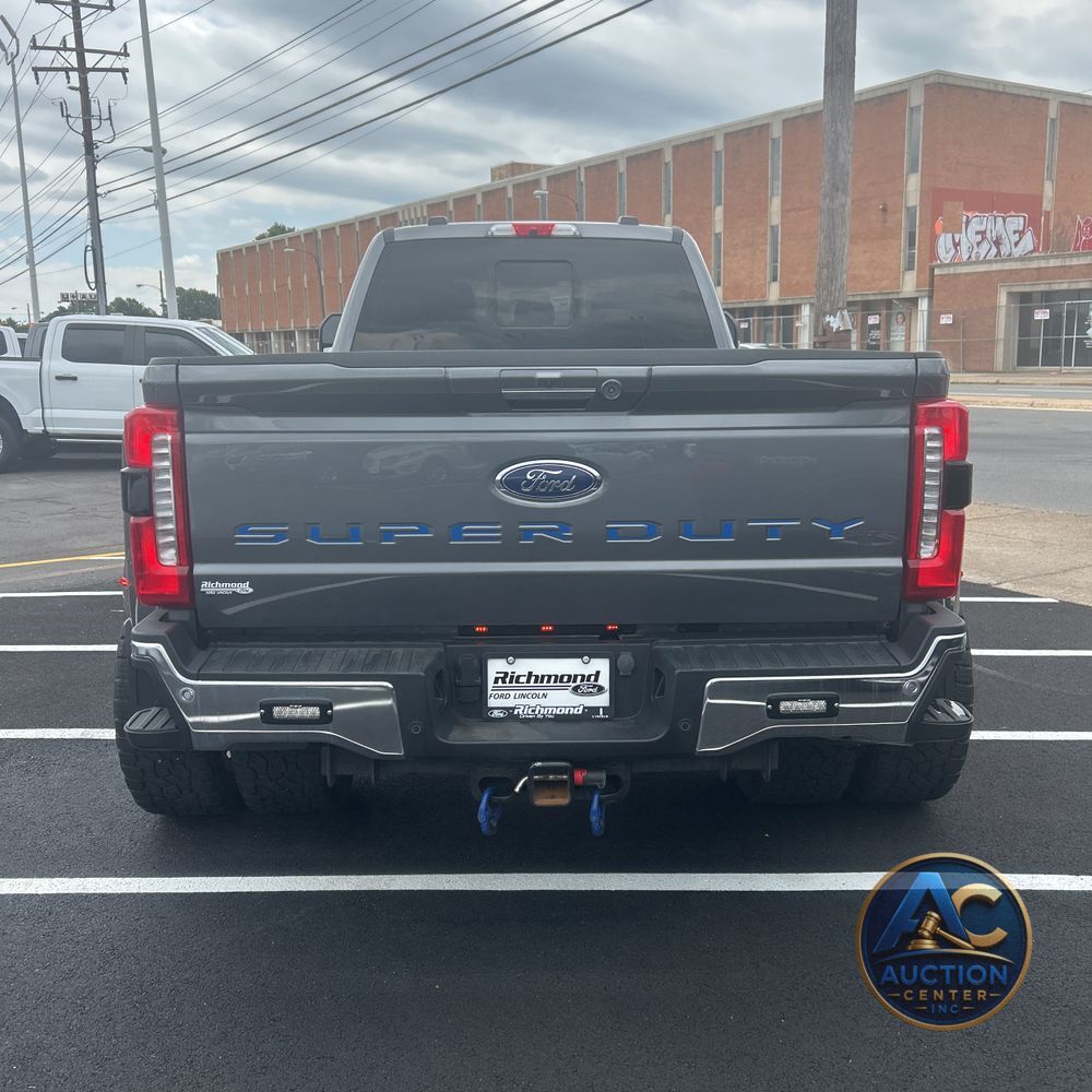 2024 Ford F-450 Super Duty Lariat