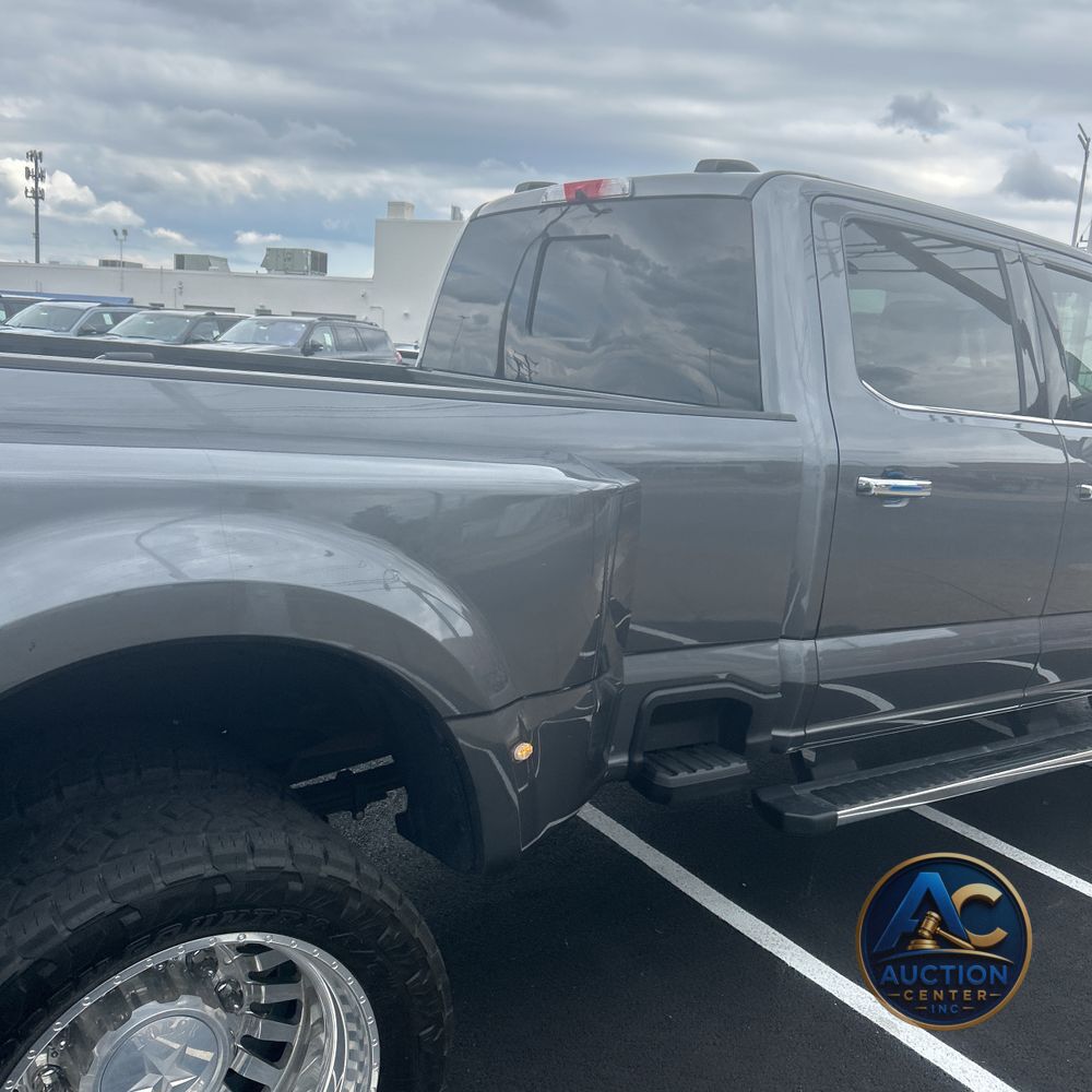 2024 Ford F-450 Super Duty Lariat