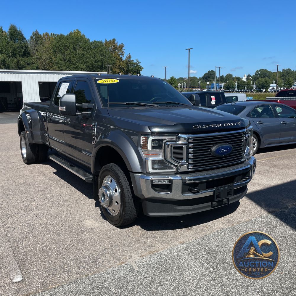 2022 Ford F-450 Super Duty Lariat