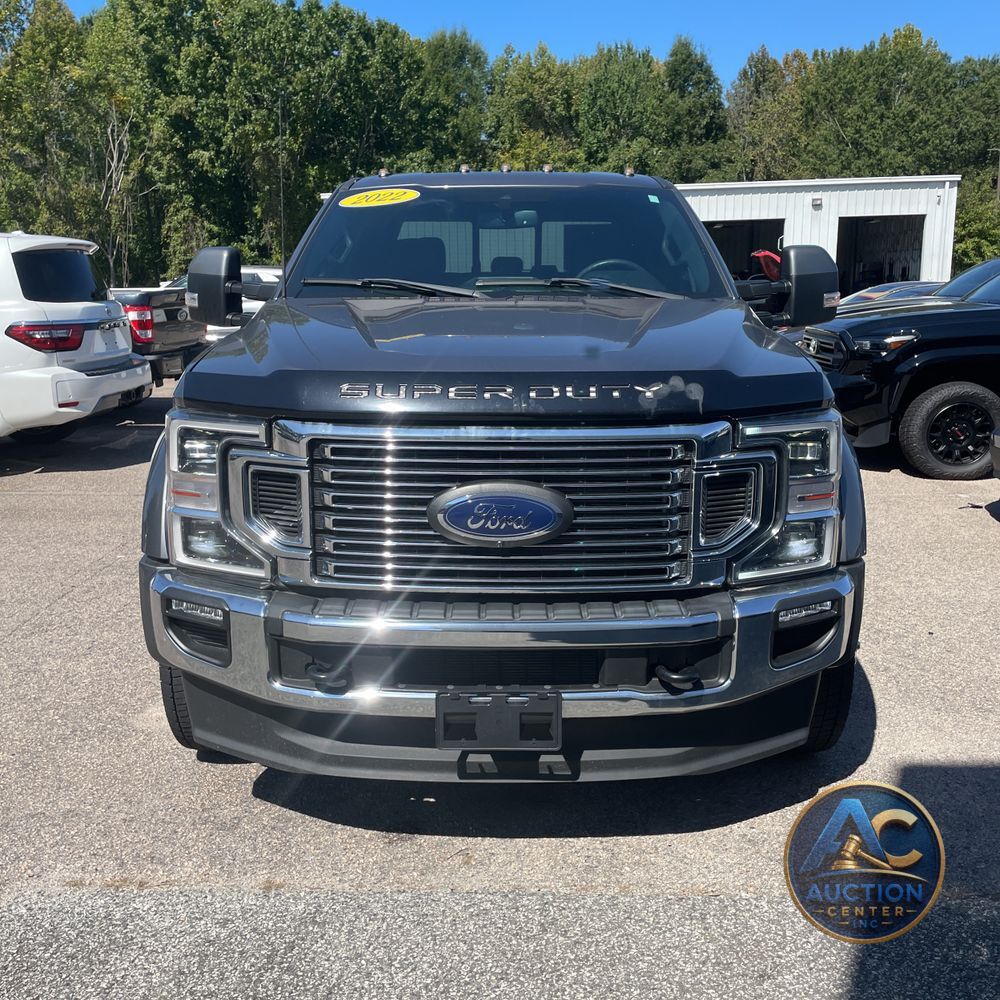 2022 Ford F-450 Super Duty Lariat