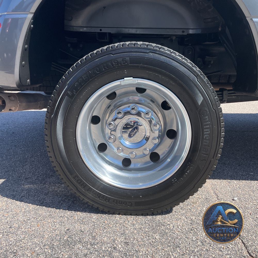 2022 Ford F-450 Super Duty Lariat