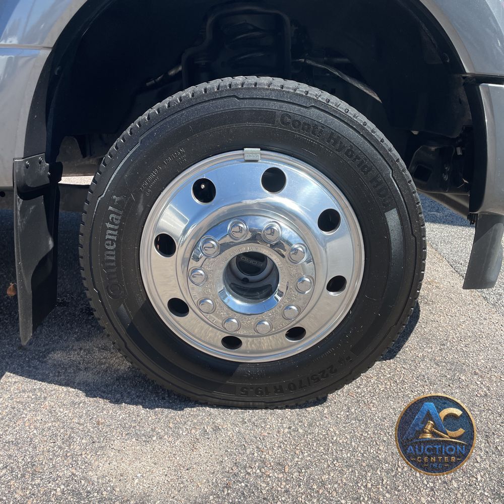 2022 Ford F-450 Super Duty Lariat