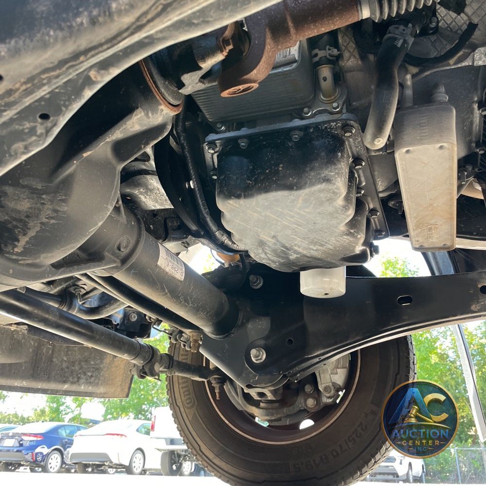 2022 Ford F-450 Super Duty Lariat