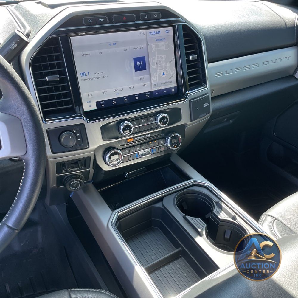 2022 Ford F-450 Super Duty Lariat
