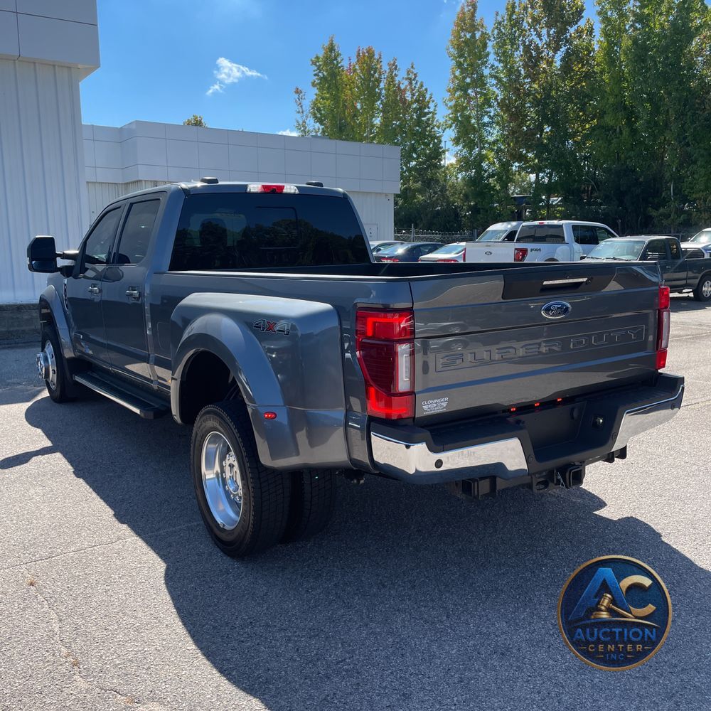 2022 Ford F-450 Super Duty Lariat