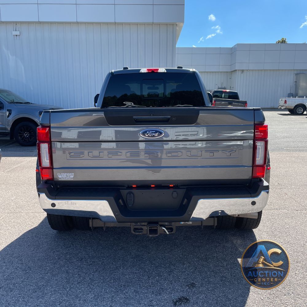 2022 Ford F-450 Super Duty Lariat