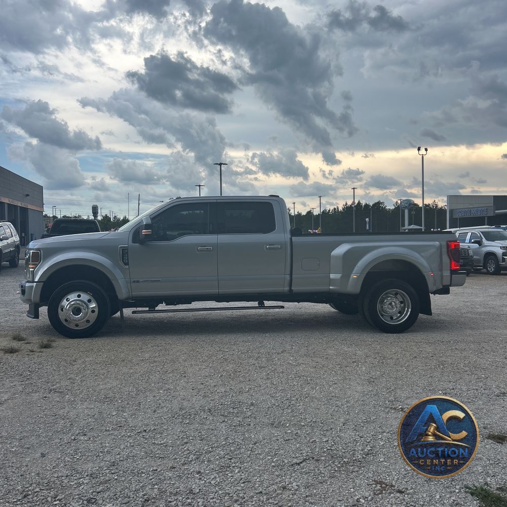2022 Ford F-450 Super Duty Limited