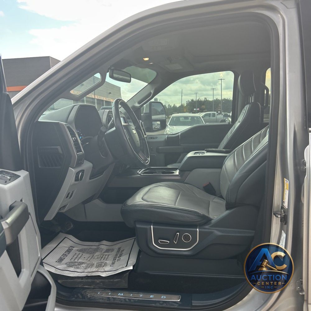 2022 Ford F-450 Super Duty Limited