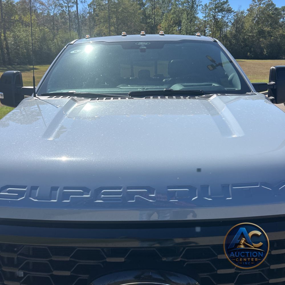 2024 Ford F-450 Super Duty Platinum
