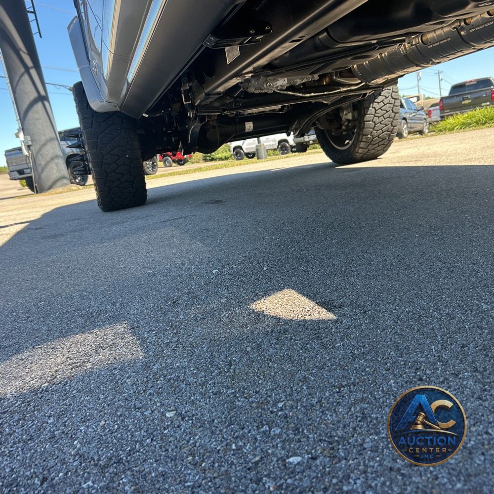 2024 Ford F-450 Super Duty Platinum