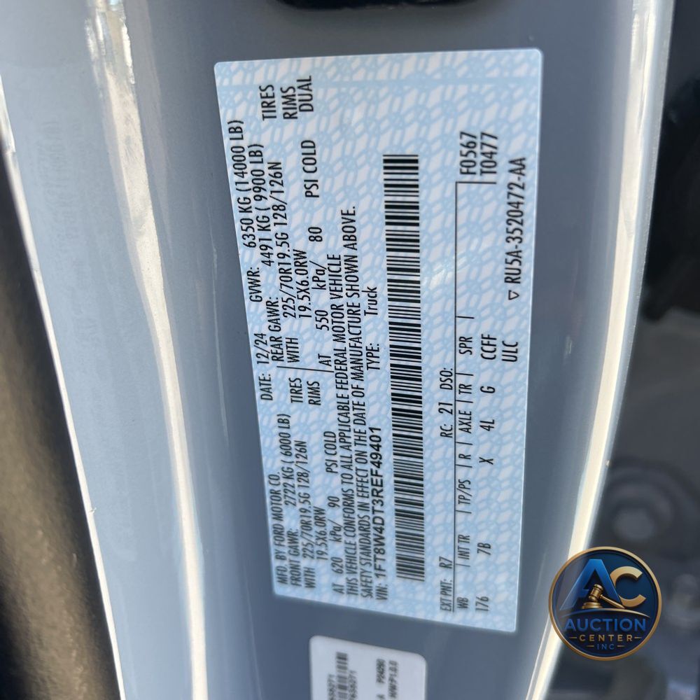 2024 Ford F-450 Super Duty Platinum
