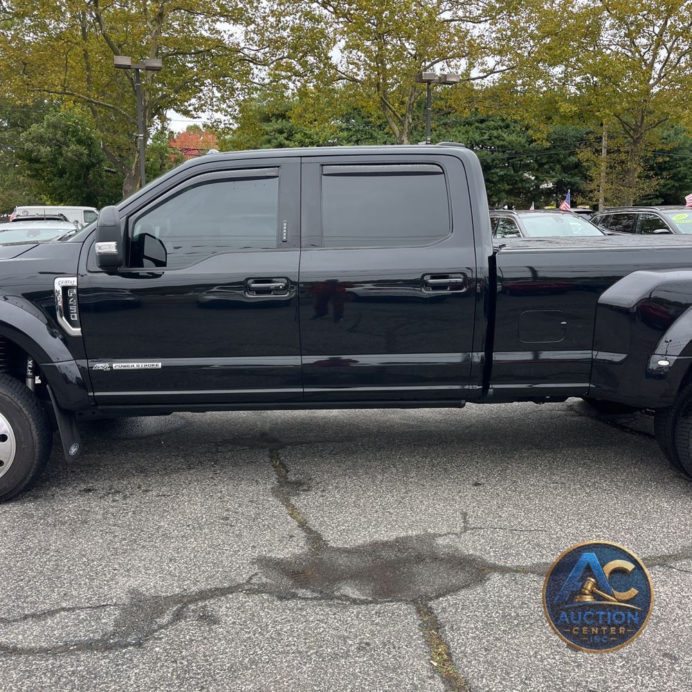 2022 Ford F-450 Super Duty Lariat