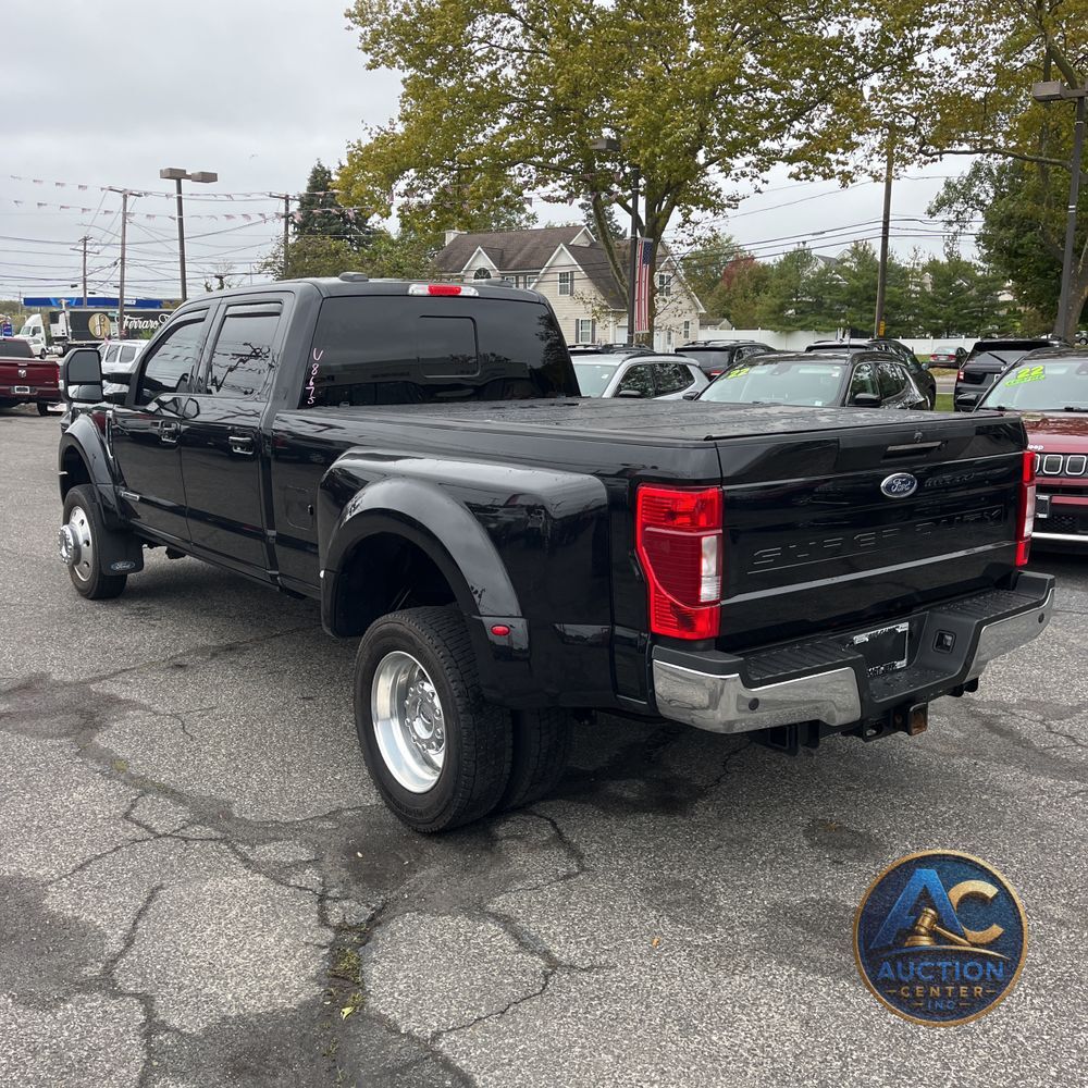 2022 Ford F-450 Super Duty Lariat