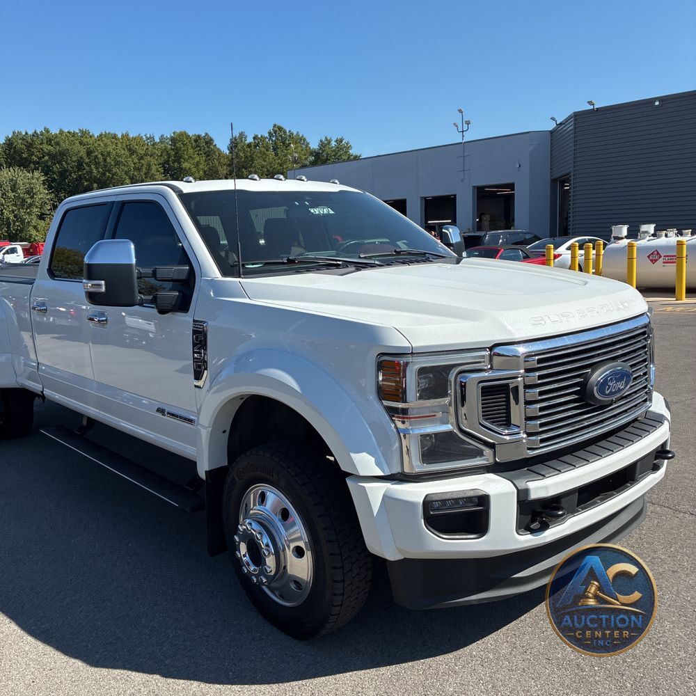 2022 Ford F-450 Super Duty Platinum