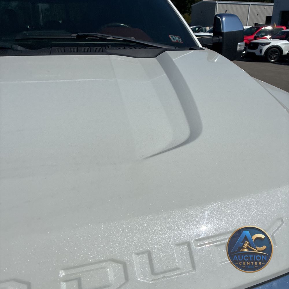 2022 Ford F-450 Super Duty Platinum