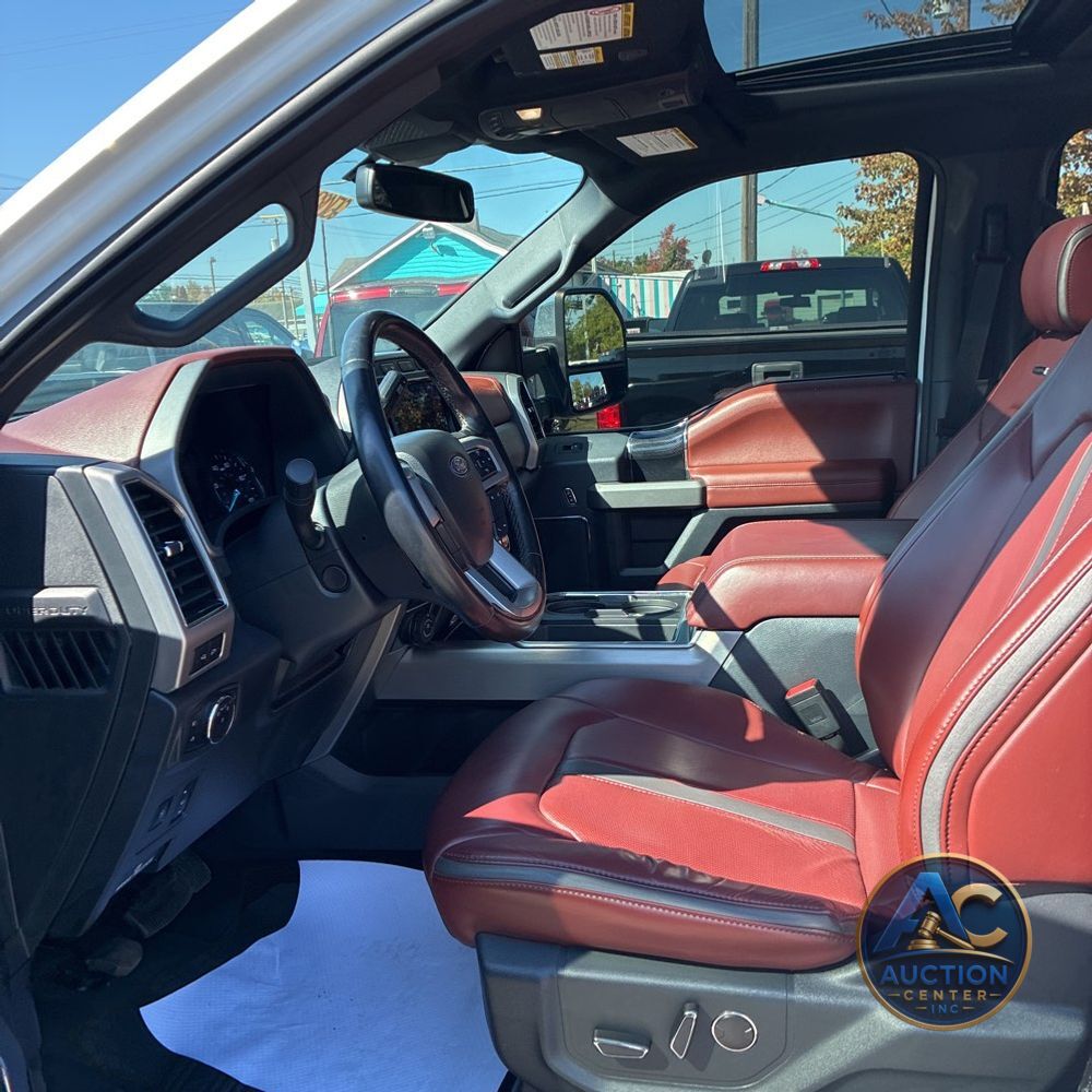 2022 Ford F-450 Super Duty Platinum