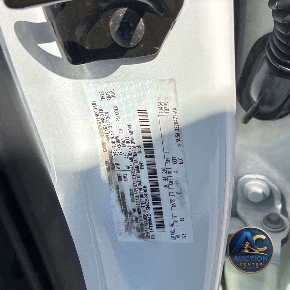 2022 Ford F-450 Super Duty Platinum