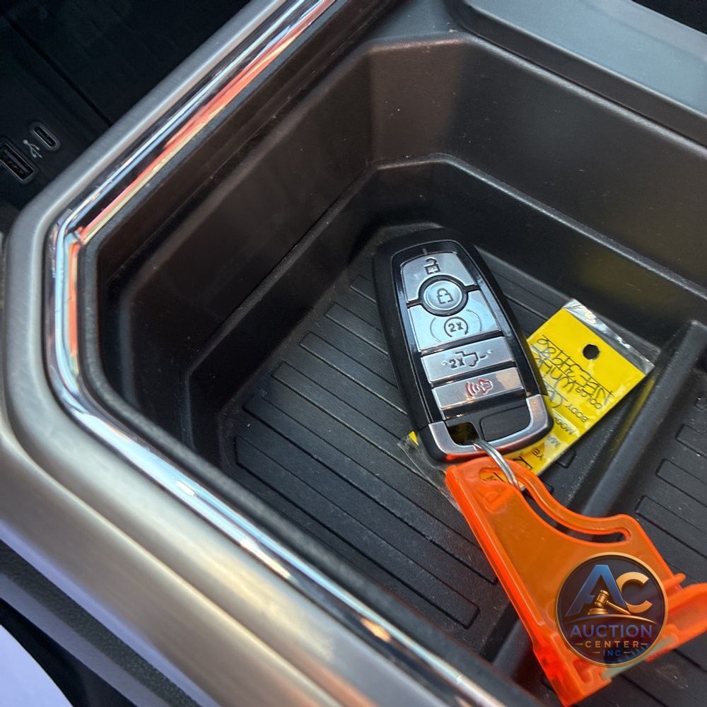 2022 Ford F-450 Super Duty Platinum