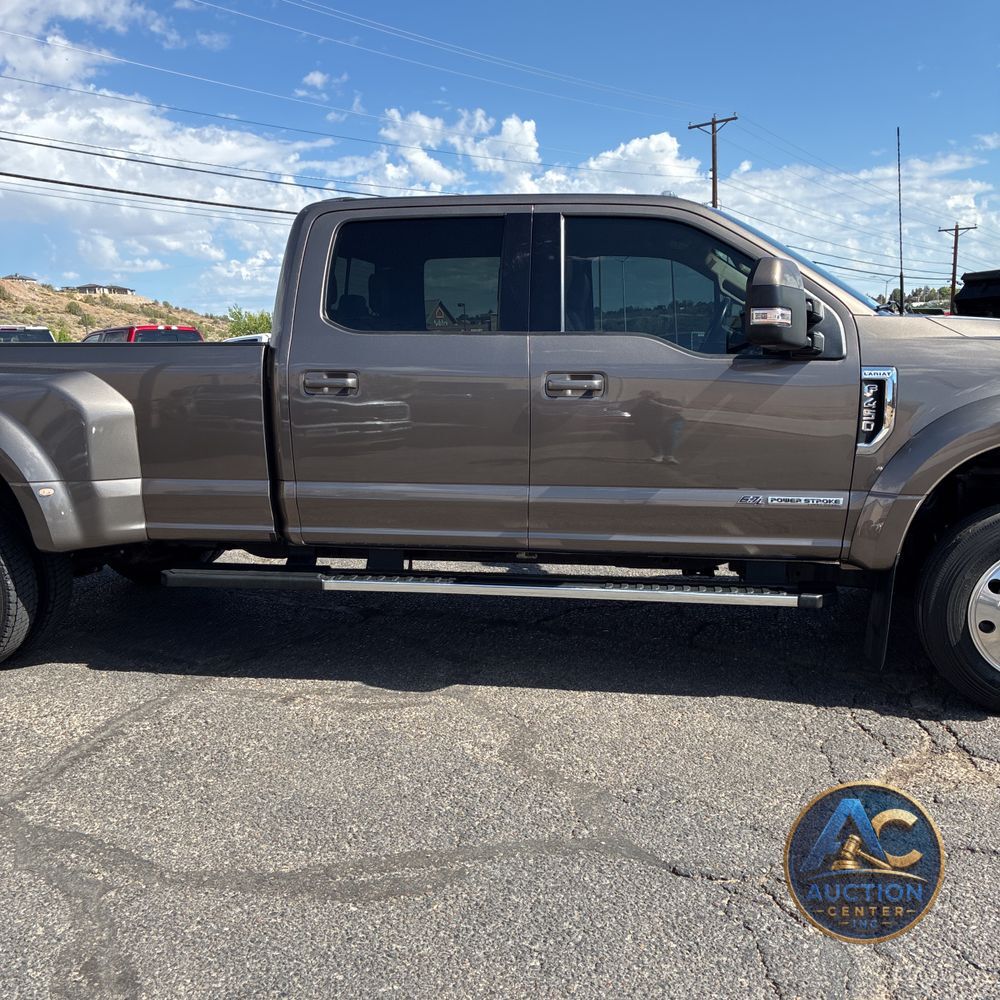 2022 Ford F-450 Super Duty Lariat