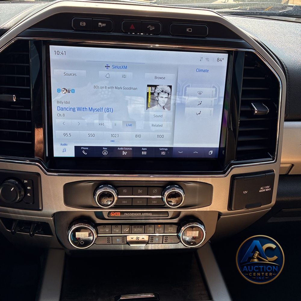 2022 Ford F-450 Super Duty Lariat