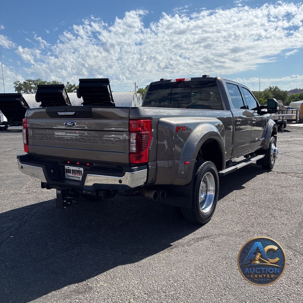 2022 Ford F-450 Super Duty Lariat