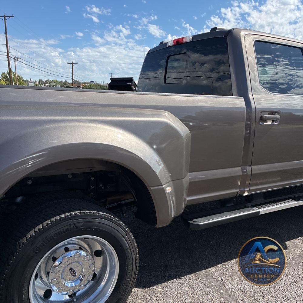 2022 Ford F-450 Super Duty Lariat