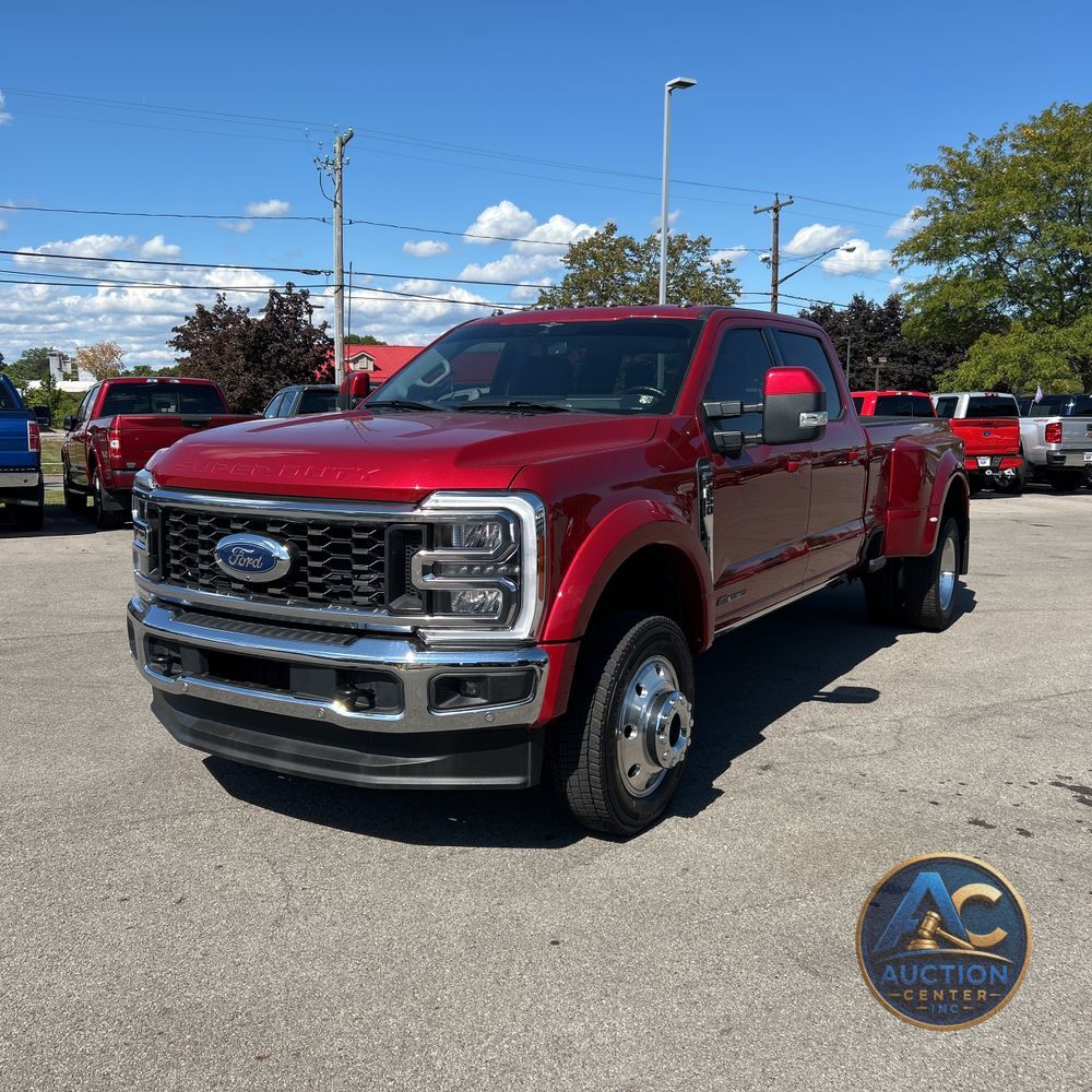 2023 Ford F-450 Super Duty Lariat