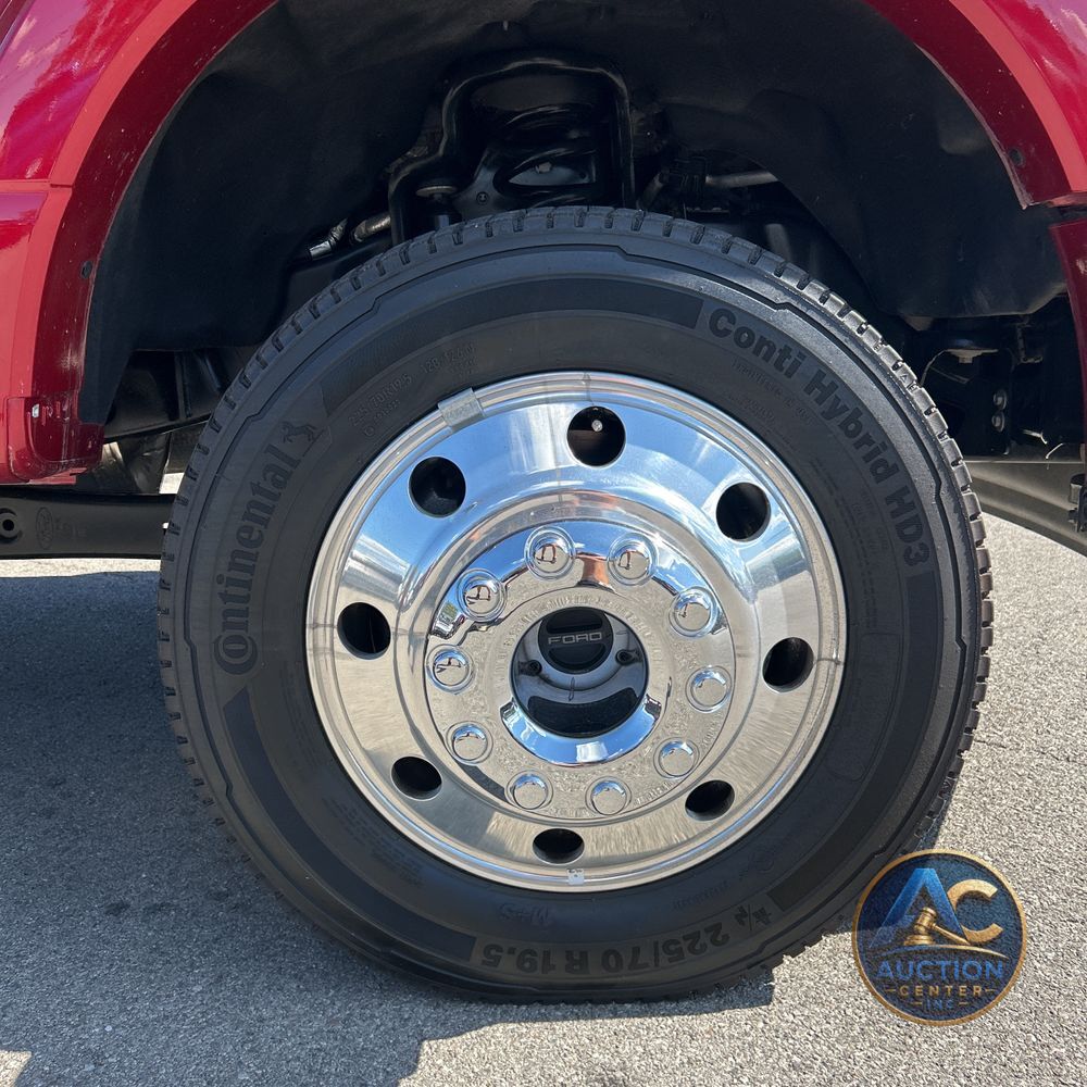 2023 Ford F-450 Super Duty Lariat